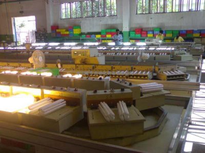 环形台车式老化线  